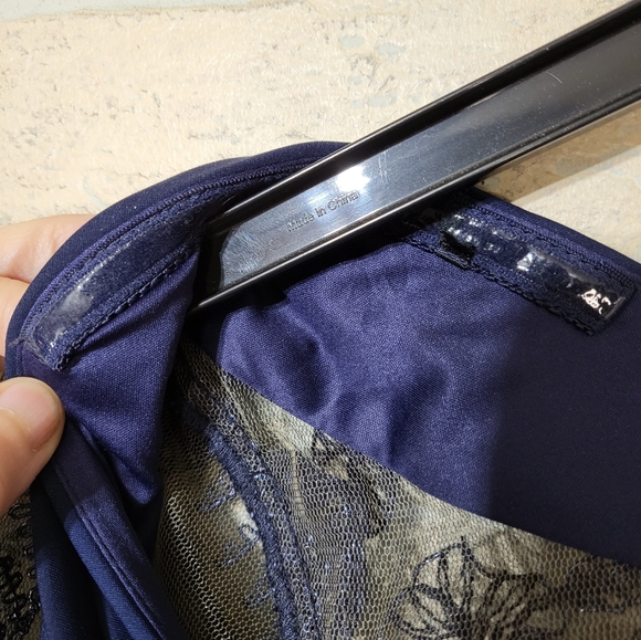 TADASHI SHOJI TWIST TOP EMBROIDERED MESH CREPE LONG DRESS DARK BLUE - Picture 5 of 8